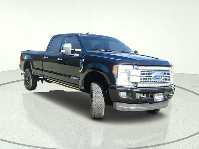 Certified 2019 Ford F250 Platinum w/ Platinum Ultimate Package AWD/4WD image 8