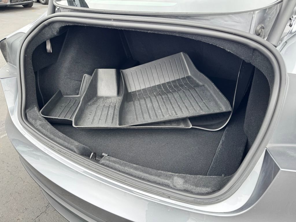 Used 2025 Tesla Model 3 Long Range image 15