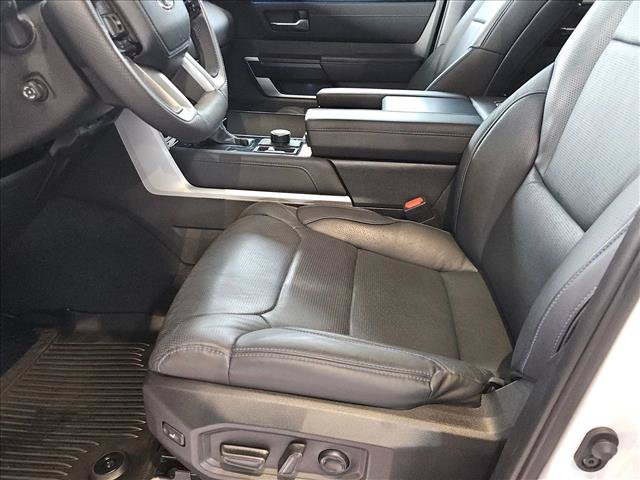 Used 2024 Toyota Sequoia Platinum AWD/4WD image 16