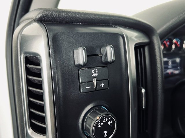 Used 2015 Chevrolet Silverado 3500 LT image 25