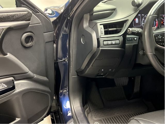 Certified 2024 Lexus ES 350 Ultra Luxury FWD image 42