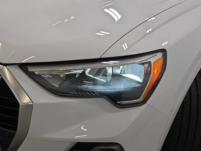 Used 2021 Audi Q3 2.0T Premium w/ Convenience Package AWD/4WD image 29