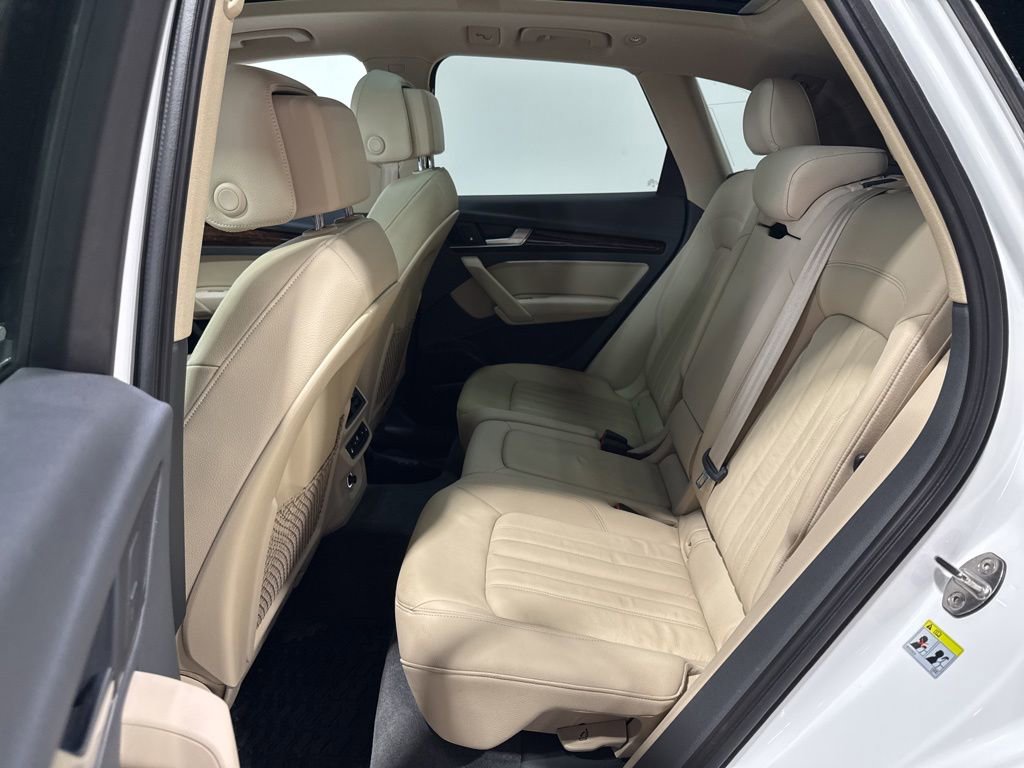 Used 2018 Audi Q5 2.0T Premium Plus AWD/4WD image 31