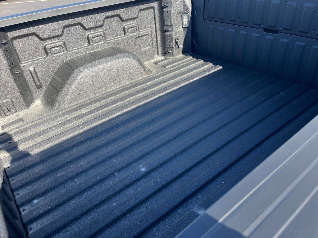 New 2026 Chevrolet Silverado 1500 LTZ w/ LTZ Premium Package image 23