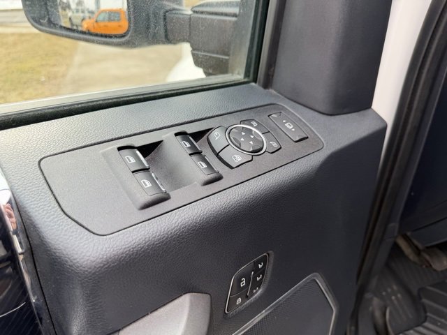 Used 2022 Ford F450 Platinum w/ FX4 Off-Road Package image 12