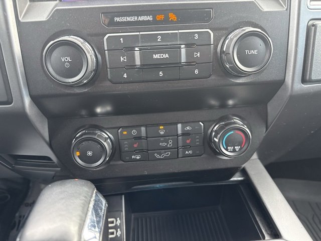 Used 2020 Ford F150 XLT w/ Equipment Group 302A Luxury image 26