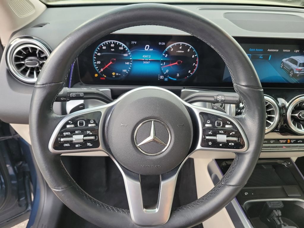 Used 2022 Mercedes-Benz GLB 250 image 27