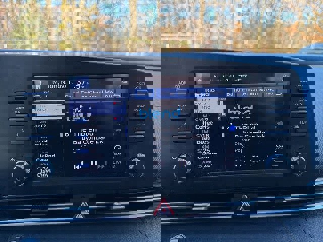 Certified 2023 Hyundai Elantra SEL image 23