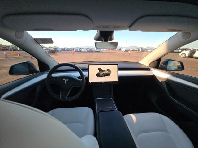 Used 2024 Tesla Model Y Long Range RWD image 6