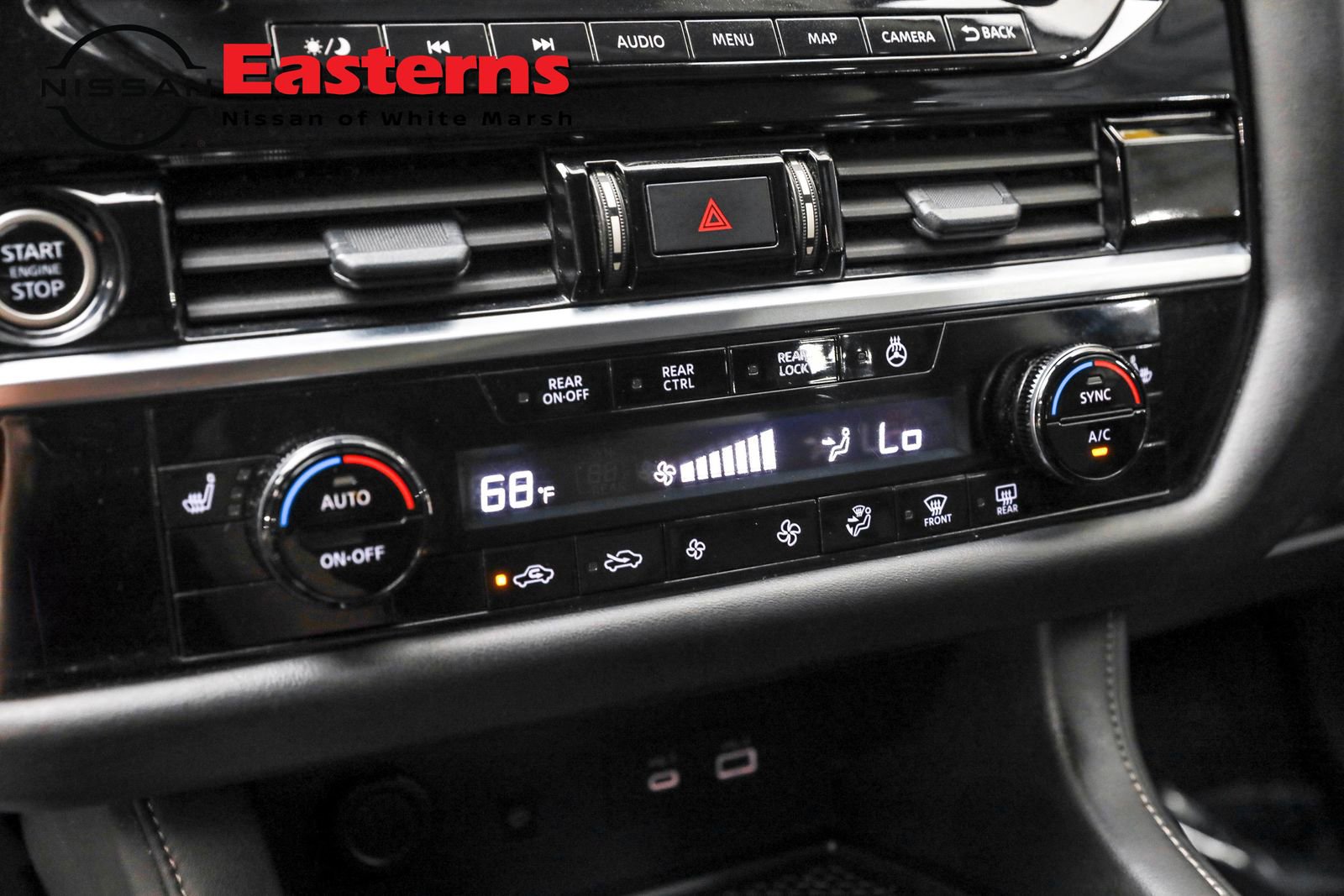 Used 2024 Nissan Pathfinder SL image 64