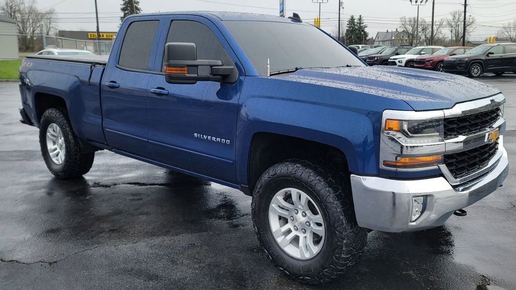 Used 2019 Chevrolet Silverado 1500 LT w/ All Star Edition image 2