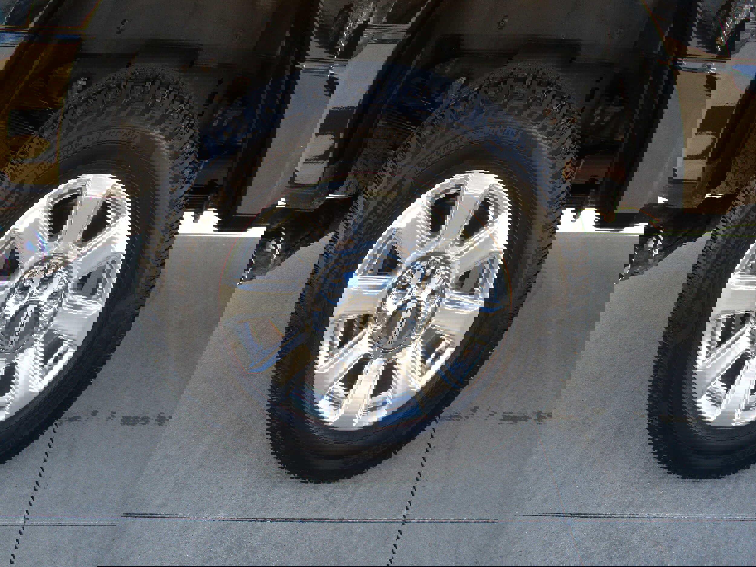 Used 2020 Ford F250 Platinum w/ FX4 Off-Road Package AWD/4WD image 19