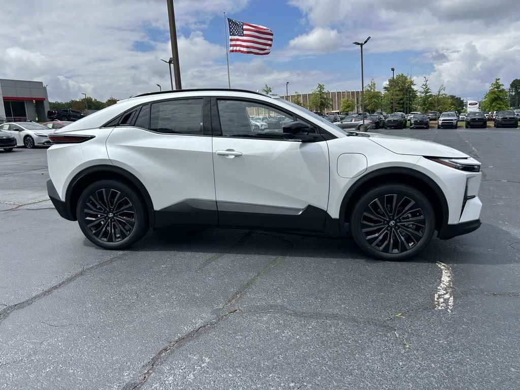 New 2026 Toyota C-HR AWD/4WD image 2
