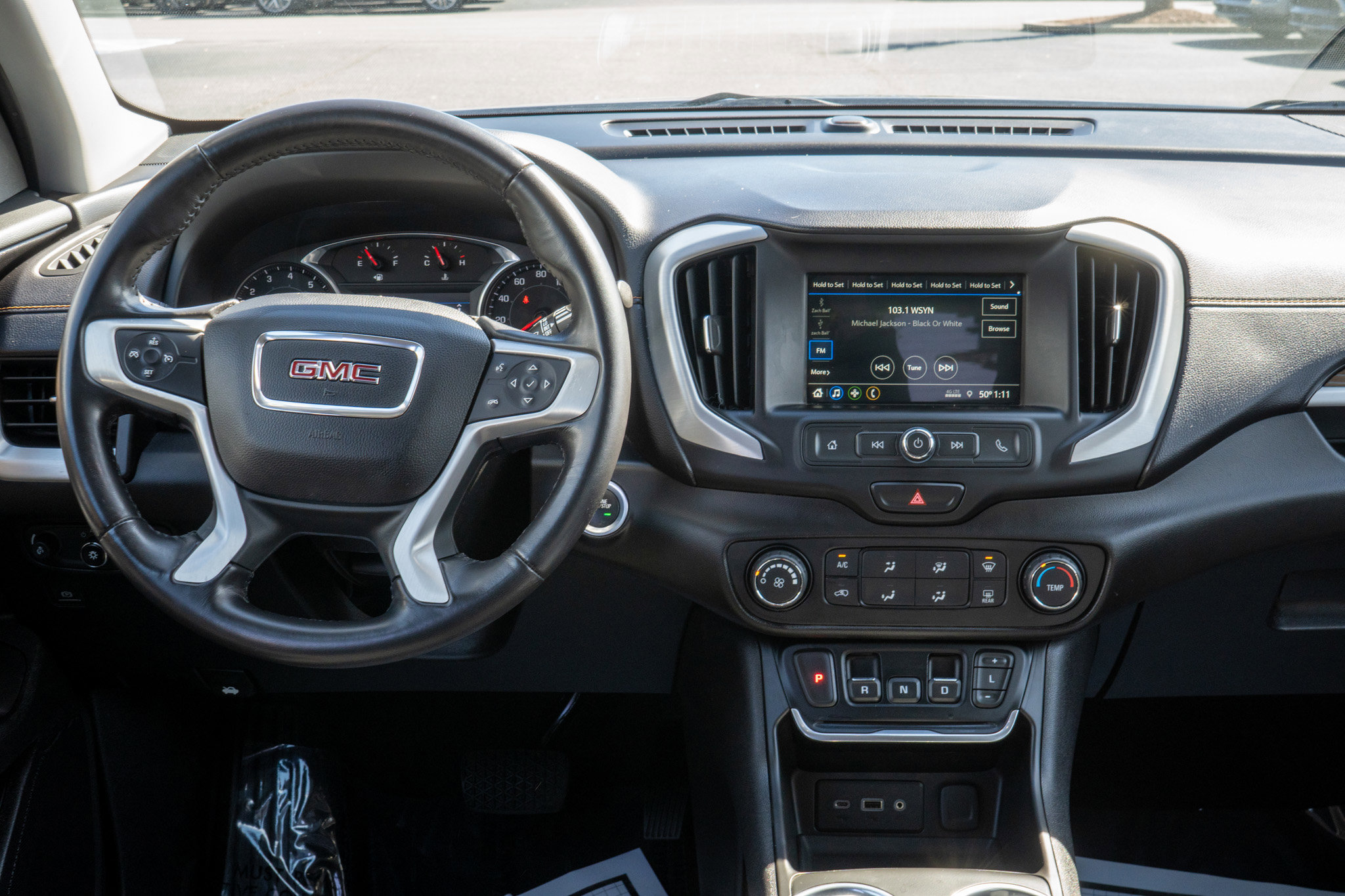 Used 2019 GMC Terrain SLE w/ Black Edition image 11