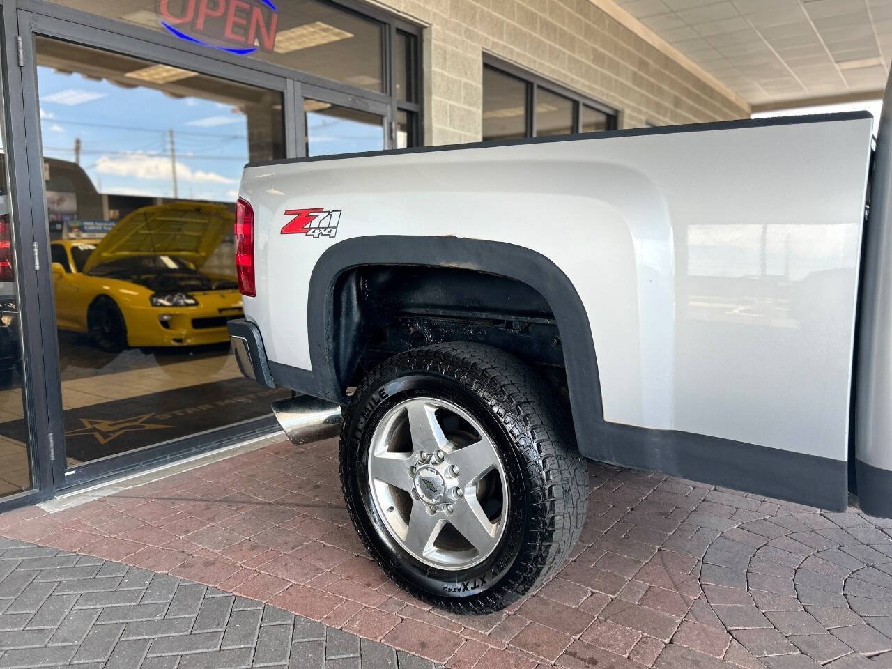 Used 2012 Chevrolet Silverado 2500 LTZ w/ LTZ Plus Package AWD/4WD image 22