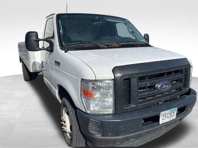 Used 2022 Ford E-450 and Econoline 450 Super Duty RWD image 5
