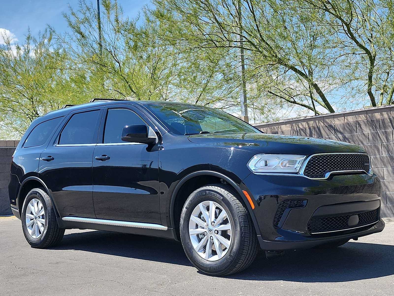 Used 2023 Dodge Durango SXT Launch Edition RWD video 2