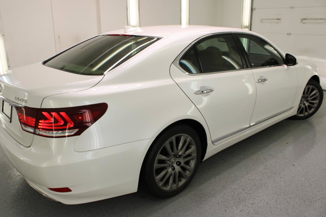 Used 2016 Lexus LS 460 w/ Comfort Package RWD image 16