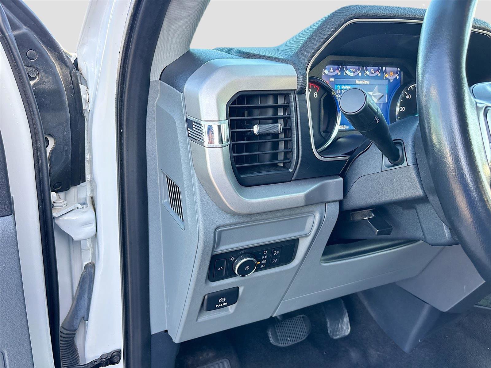 Used 2022 Ford F150 XLT w/ Equipment Group 301A Mid image 10