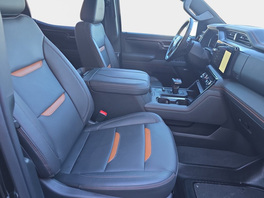 Used 2026 GMC Sierra 1500 AT4 w/ AT4 Premium Package AWD/4WD image 12