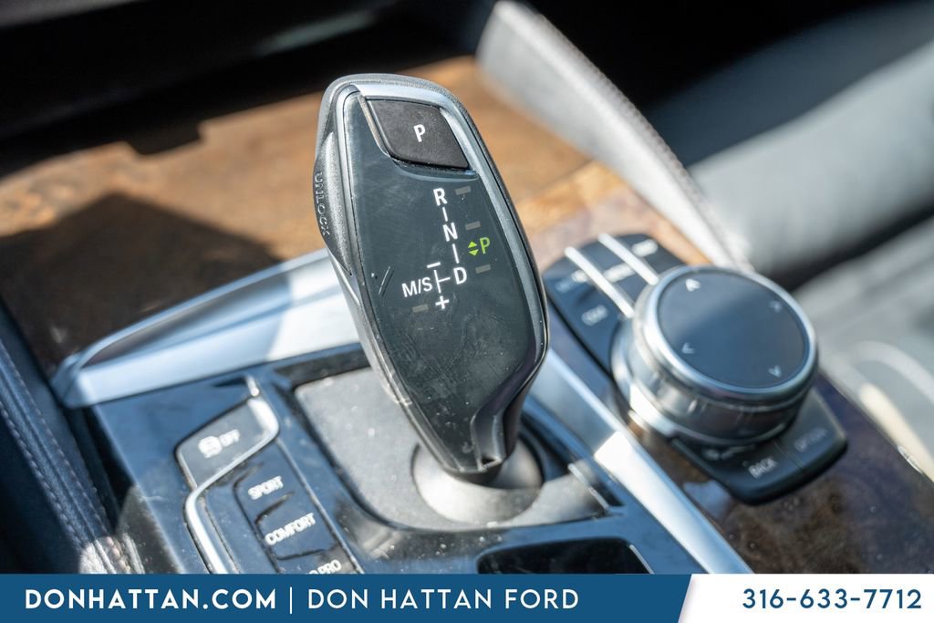 Used 2017 BMW 540i RWD image 13