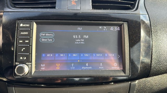 Used 2019 Nissan Sentra S FWD image 18