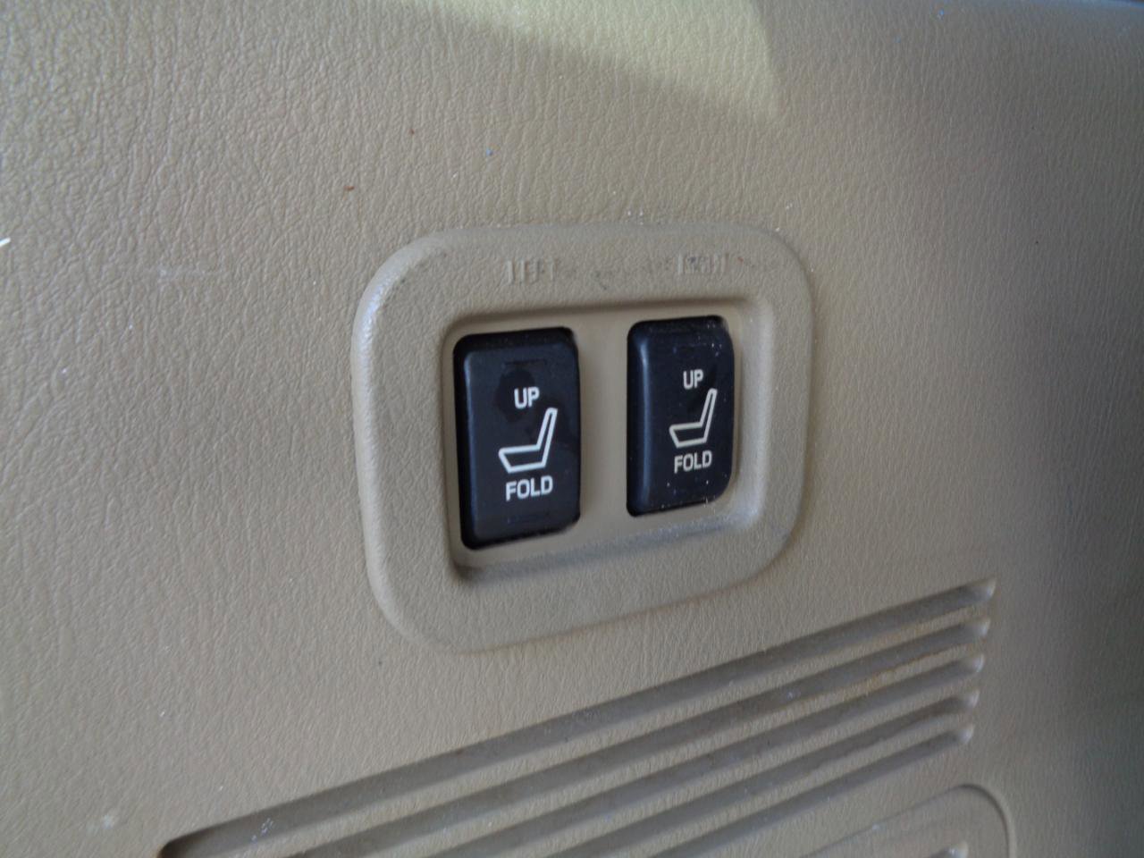 Used 2007 Ford Explorer Eddie Bauer AWD/4WD image 24