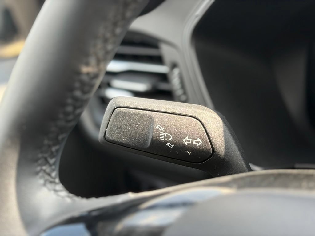 Used 2023 Ford Escape Active w/ Tech Pack #1 AWD/4WD image 27