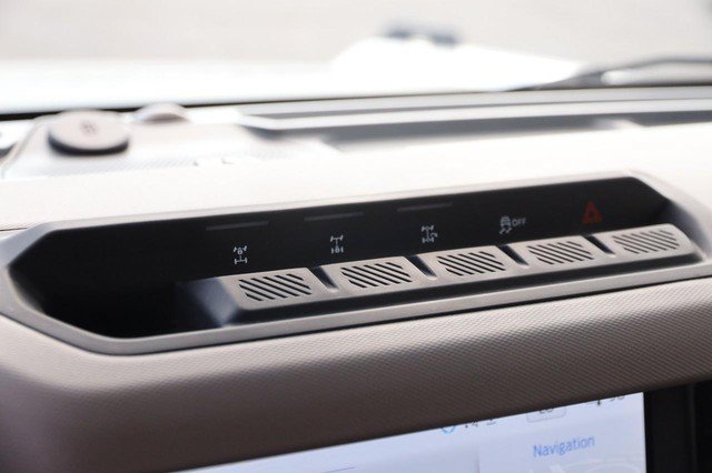 Used 2022 Ford Bronco Wildtrak AWD/4WD image 18
