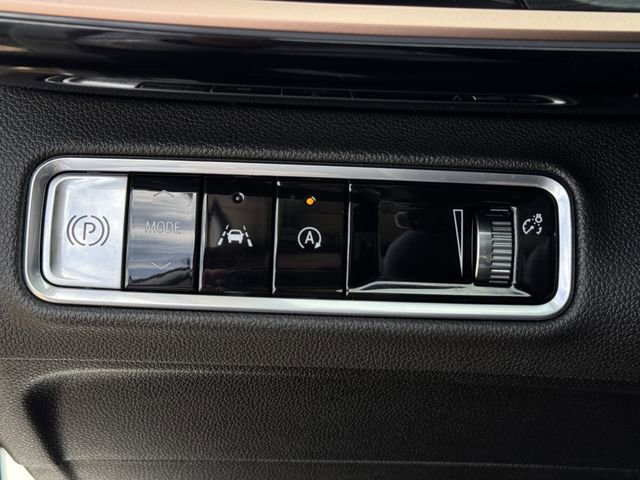 Used 2025 Buick Envision Sport Touring AWD/4WD image 23