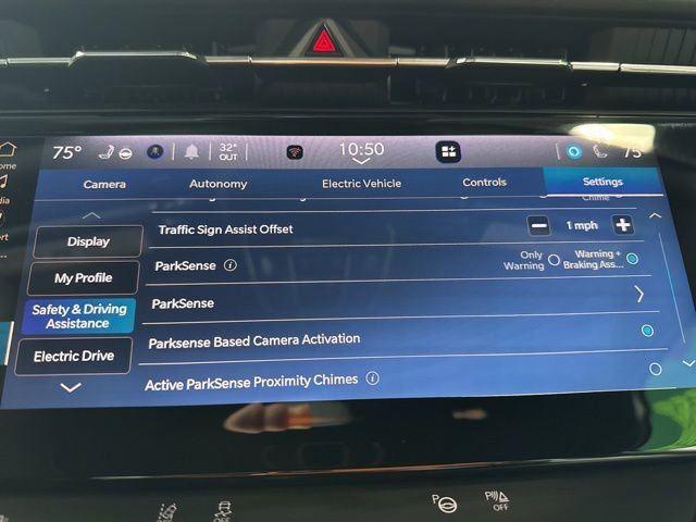 Used 2025 Jeep Wagoneer S Limited image 36