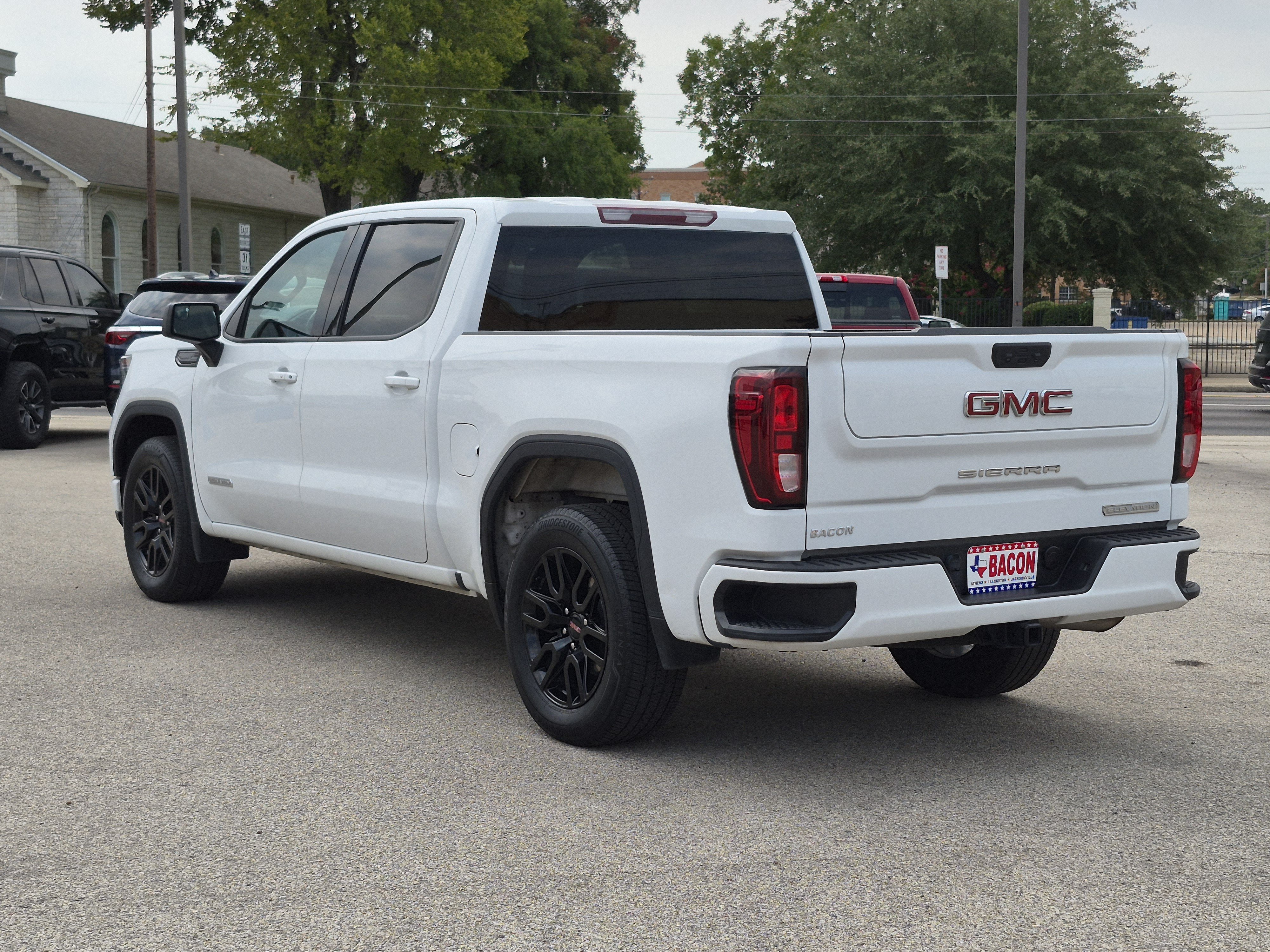 Used 2024 GMC Sierra 1500 Elevation RWD image 4