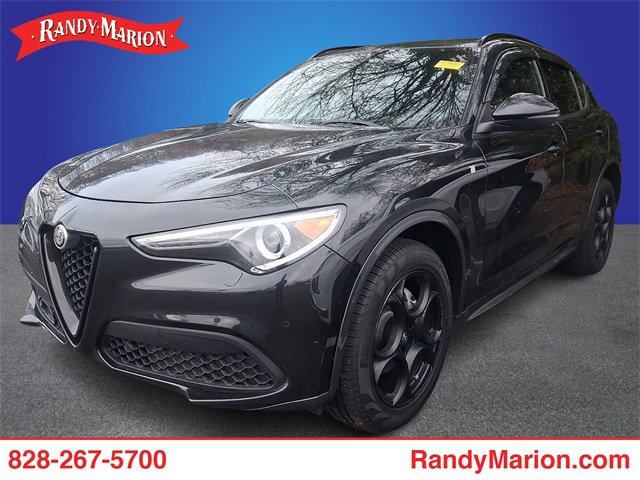 Used 2022 Alfa Romeo Stelvio Ti image 1
