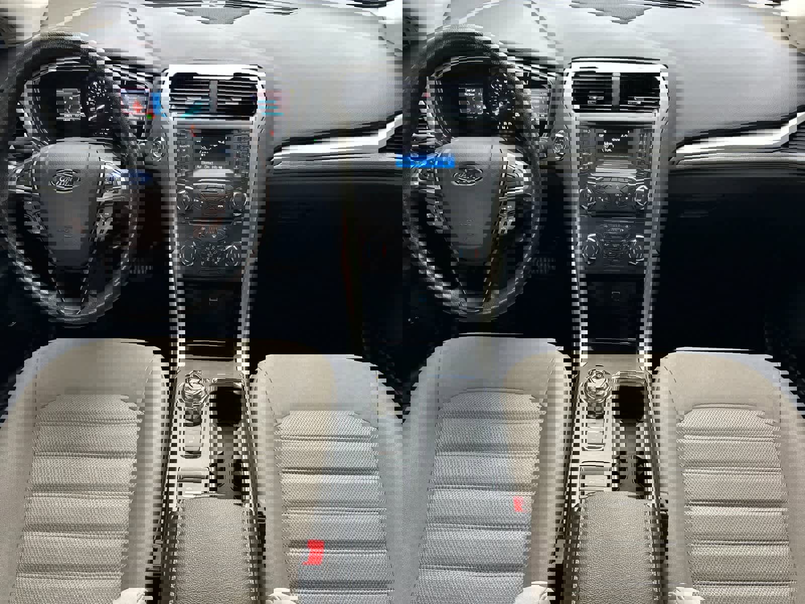 Used 2018 Ford Fusion S image 3