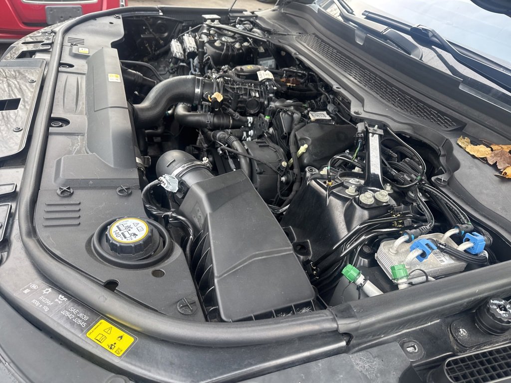 Used 2016 Land Rover Range Rover Sport HSE image 57