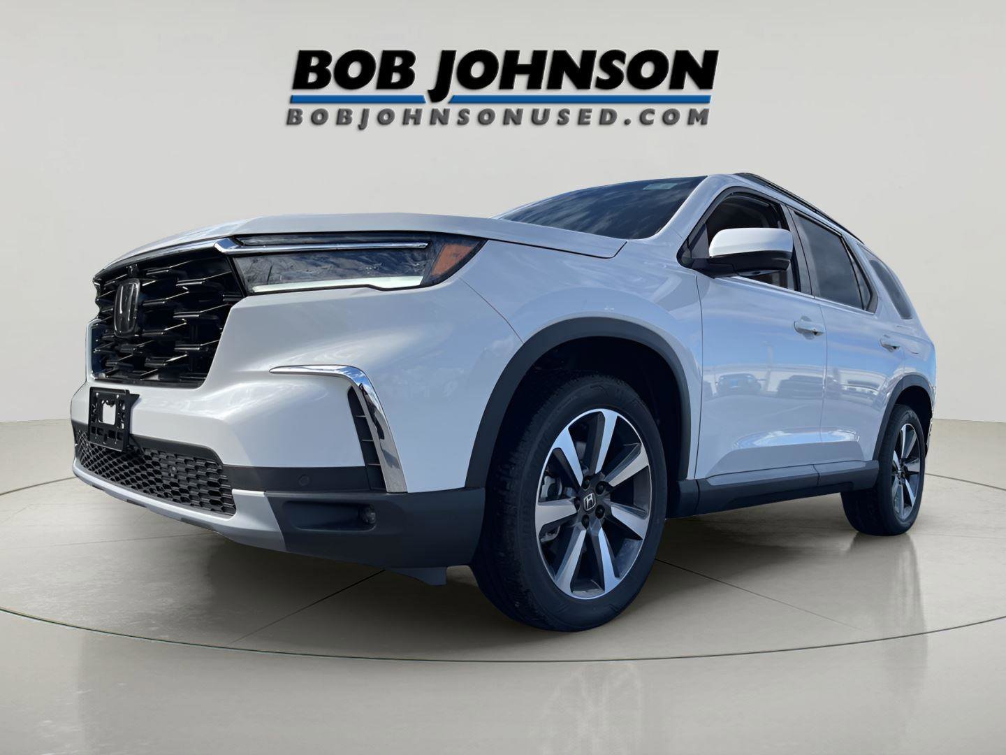 Used 2025 Honda Pilot Elite image 3