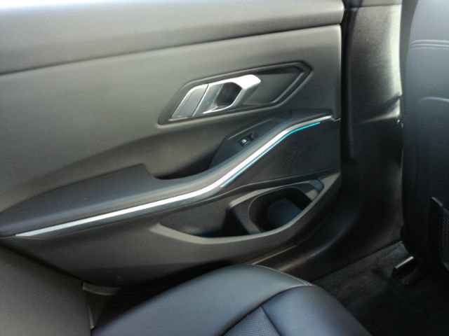 Used 2022 BMW 330e w/ Driving Assistance Package RWD image 32