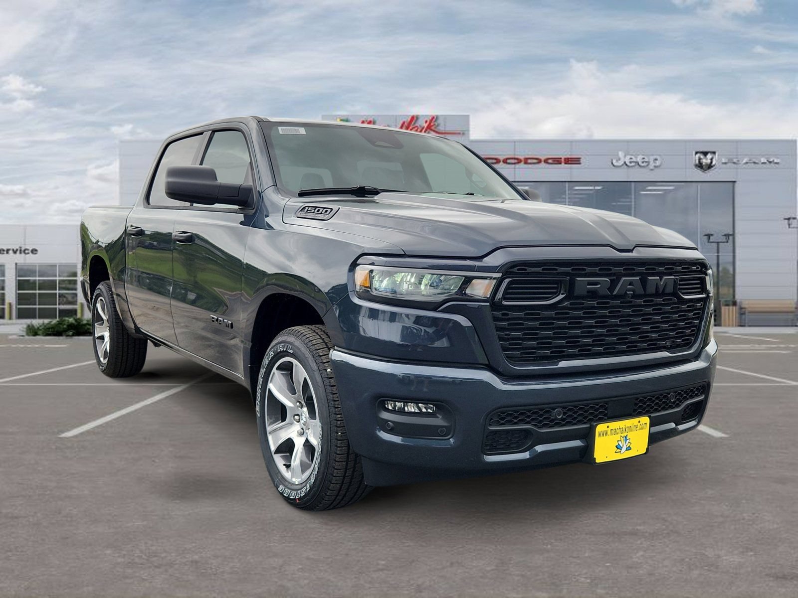 New 2026 RAM 1500 Express RWD image 7