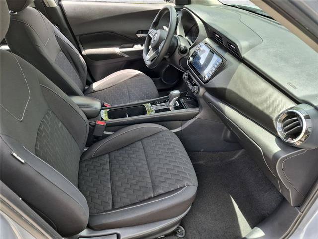 Used 2021 Nissan Kicks SV FWD image 19