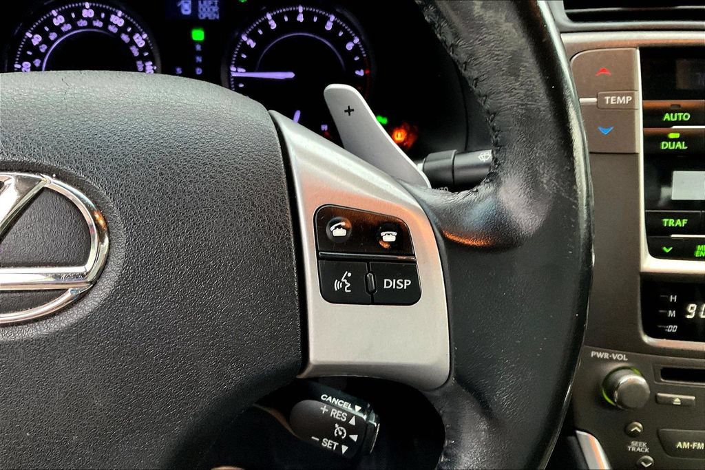 Used 2013 Lexus IS 250C w/ Luxury Pkg RWD image 11