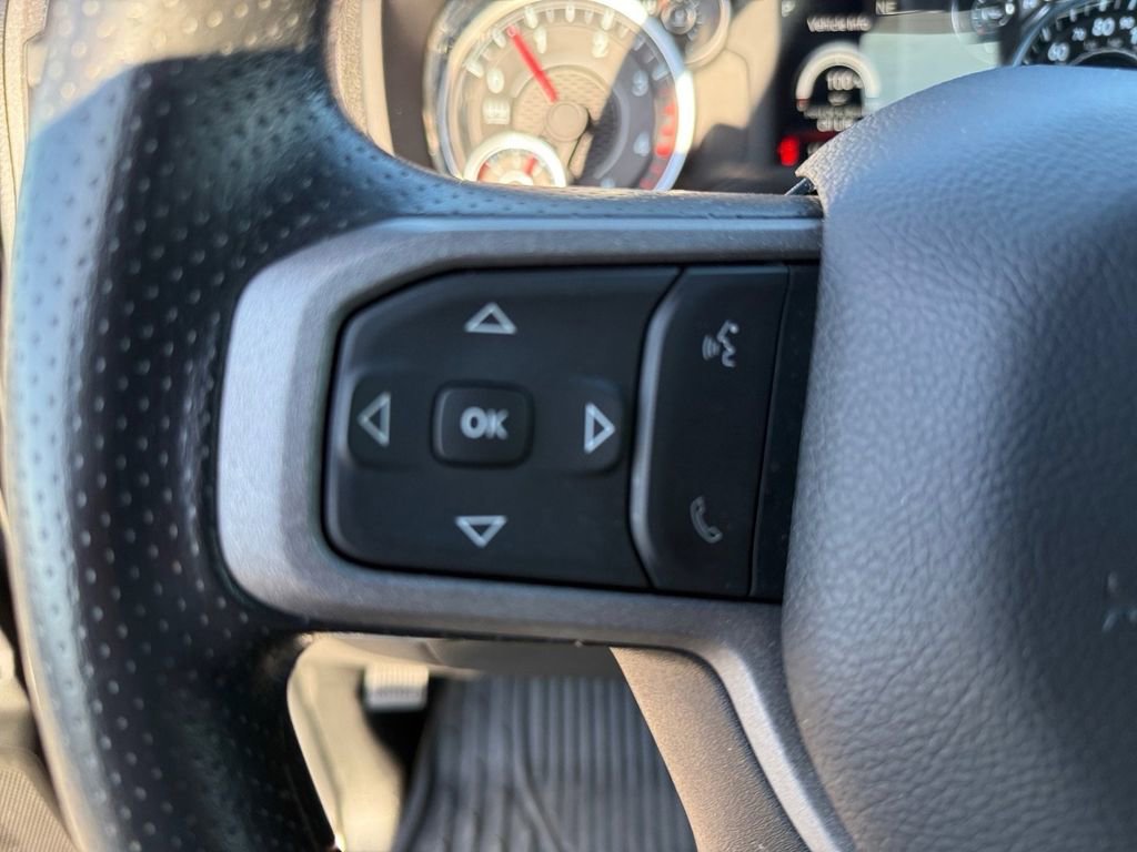 Used 2024 RAM 3500 Tradesman w/ Chrome Appearance Group image 21