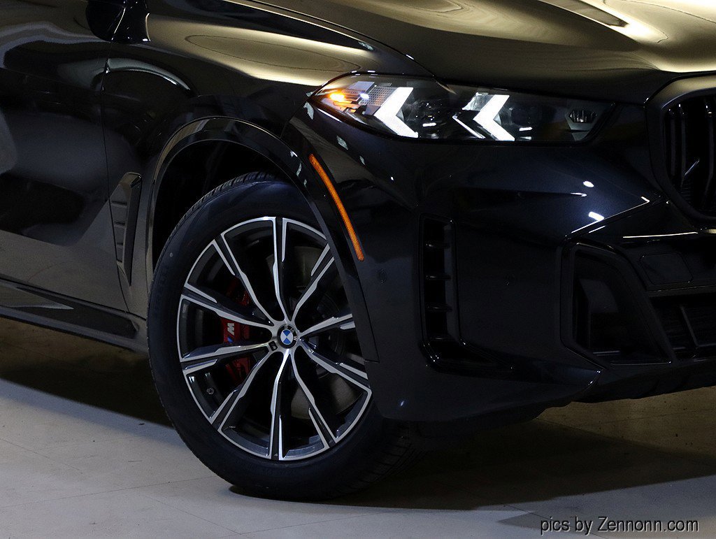 Used 2026 BMW X5 M60i image 5