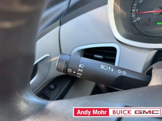 Used 2010 Chevrolet Equinox LS image 34