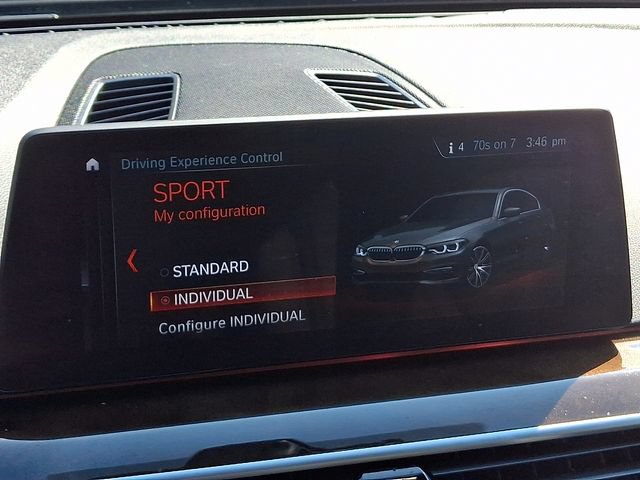 Used 2018 BMW 530i xDrive AWD/4WD image 25