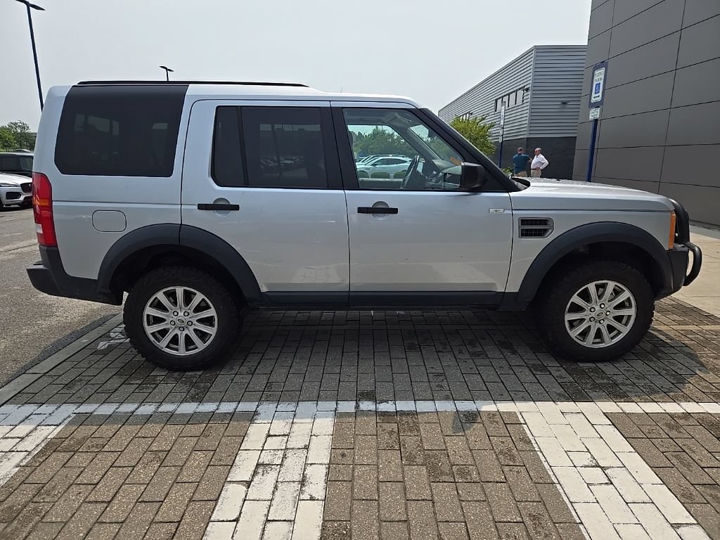 Used 2007 Land Rover LR3 SE AWD/4WD image 4