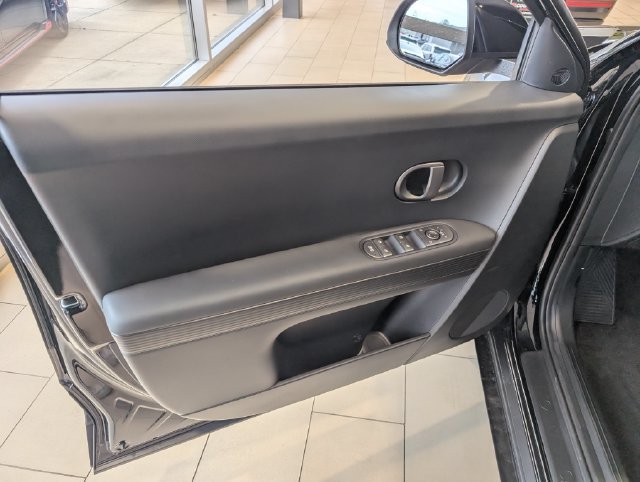New 2027 Hyundai Ioniq 5 SEL AWD/4WD image 13