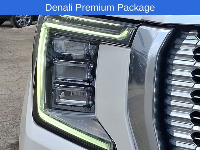 Certified 2022 GMC Yukon Denali w/ Denali Premium Package image 10
