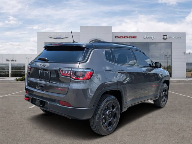 Certified 2023 Jeep Compass Trailhawk w/ Trailer Tow Group AWD/4WD image 3