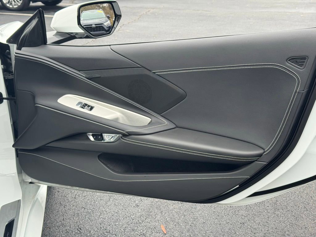 Used 2023 Chevrolet Corvette Stingray Convertible w/ Z51 Performance Package image 24