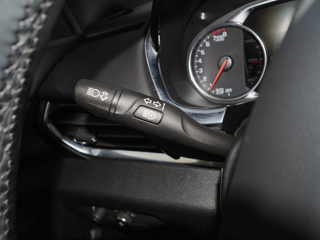 Certified 2023 Chevrolet Traverse High Country image 34